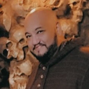 Meet your Posher, Juan